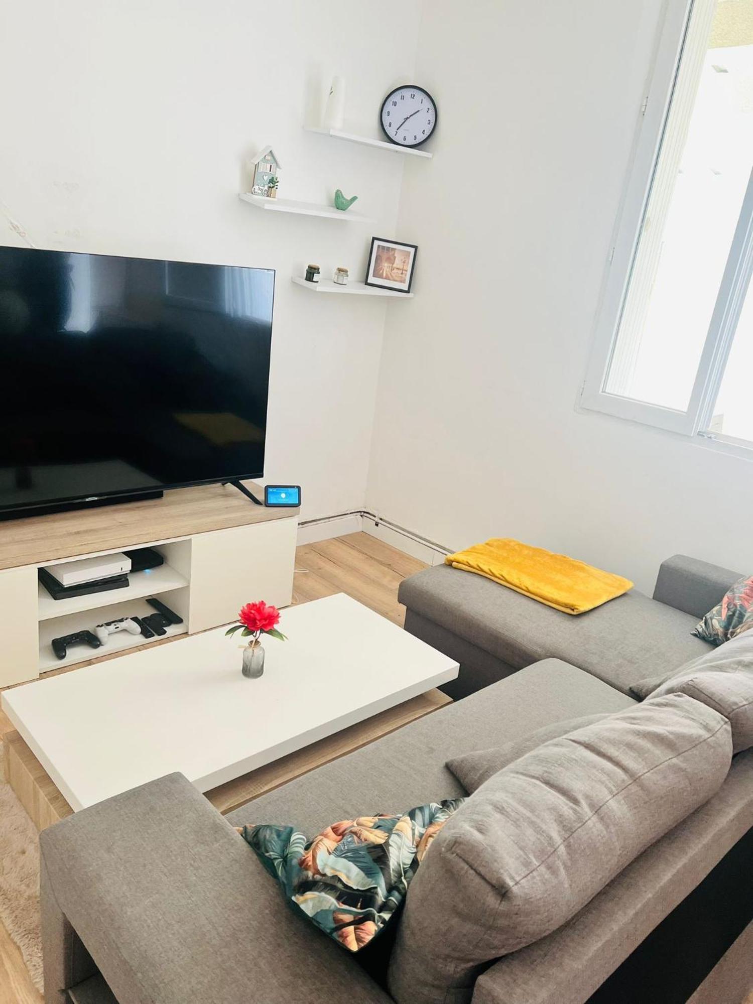 Charmant Appartement Americain แซงต์-เดอนี ภายนอก รูปภาพ